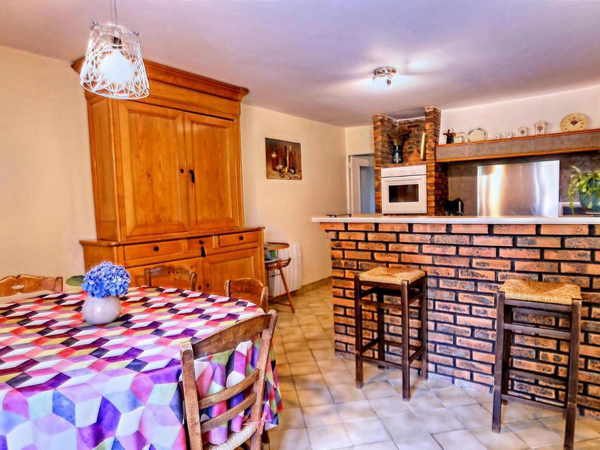 Holiday Home Close To Normandy Montaigu-les-Bois Exterior foto